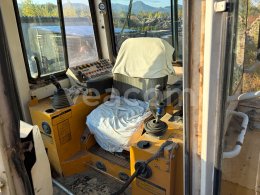 Online aukce: LIEBHERR  PR 732 BL