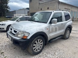 Online aukce: MITSUBISHI  PAJERO V60 3.2 121KW 4X4