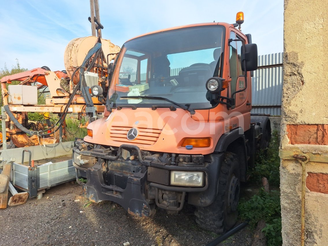 Online aukce: MB  UNIMOG U 400 4X4