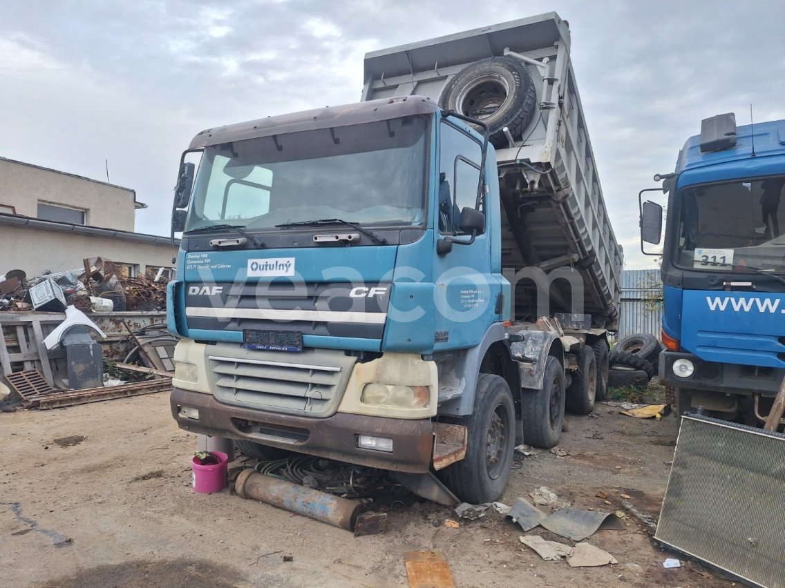 Online aukce: DAF  FAD CF 85.430 8X4