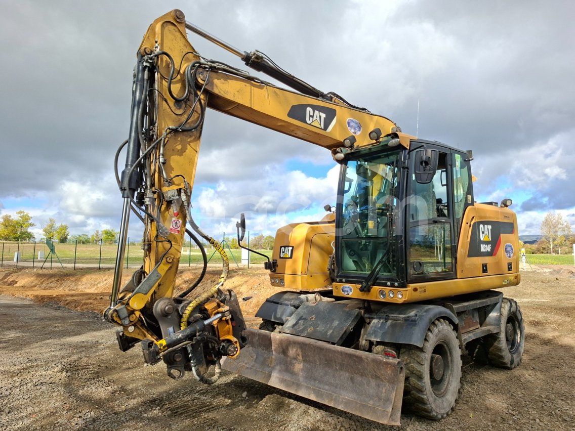 Online aukce: CATERPILLAR  M 314 F 4X4