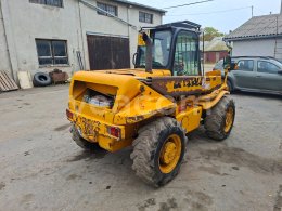 Online aukce: JCB  525-50