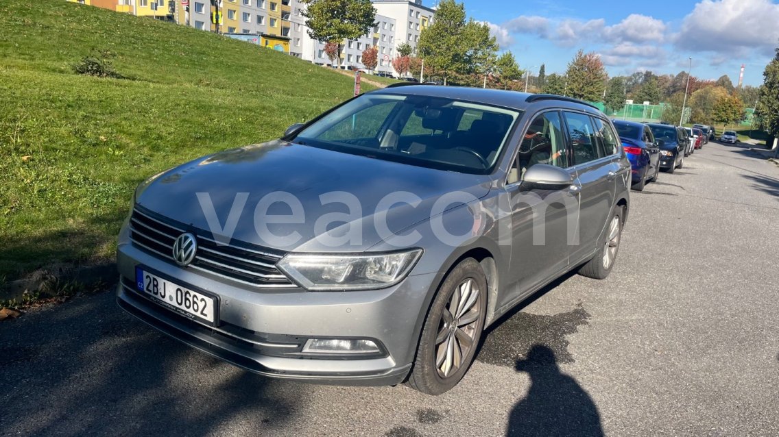 Online aukce: VOLKSWAGEN  PASSAT