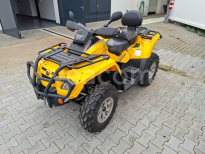 Online auction:  OUTLANDER MAX 800 XT