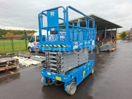 Online aukce:  SAMOHYBNÁ NŮŽKOVÁ PRACOVNÍ PLOŠINA GENIE GS 4047