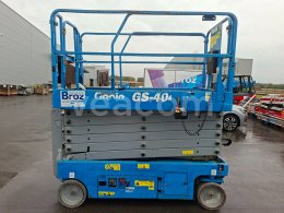 Online aukce:   SAMOHYBNÁ NŮŽKOVÁ PRACOVNÍ PLOŠINA GENIE GS 4047