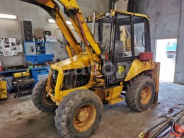 Online auction: JCB  2CX