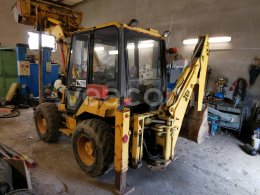 Online auction: JCB  2CX