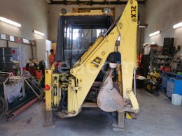 Online auction: JCB  2CX