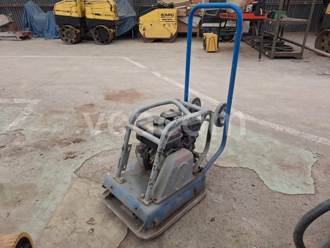 Online aukce: WEBER  CF 2