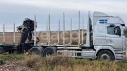 Online aukce: SCANIA  R 580 V8 6X4 + HR PALFINGER EPSILON M120Z79 + DOLL A135