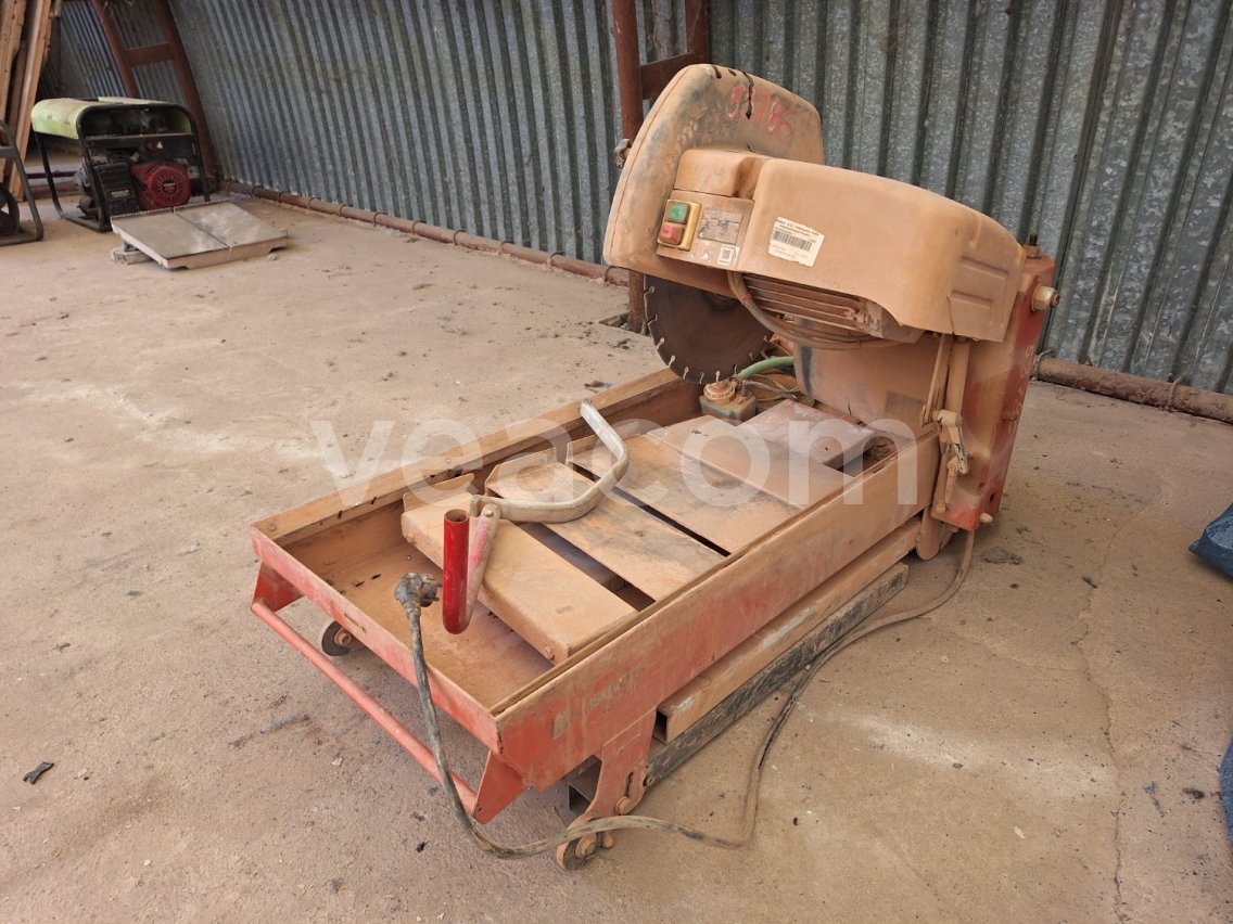 Online aukce:   DIMAS TS 400F