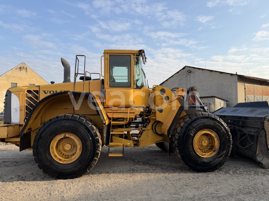 Online aukce: VOLVO  L 150 E 4X4