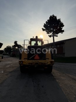 Online aukce: VOLVO  L 150 E 4X4