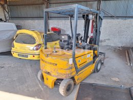Online aukce: JUNGHEINRICH  EFG - VAC30