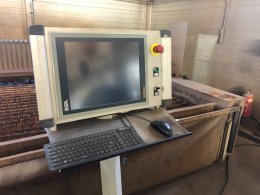 Online aukce:   CNC Pracoviště pro řezání vysokotlakým vodním paprskem