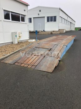 Online aukce:   Nakládací hydraulická plošina HB 1200