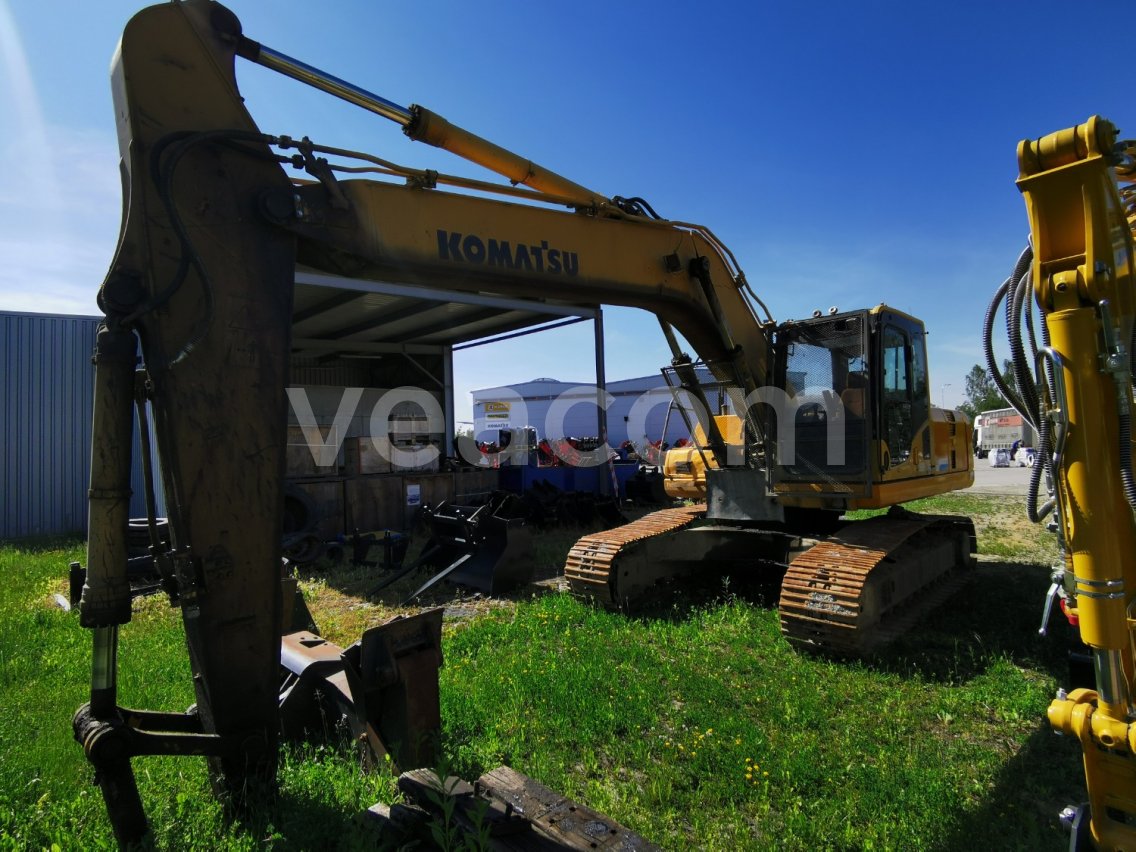 Online-Versteigerung: KOMATSU  PC240 NLC - 8