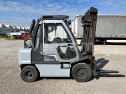 Online aukce: NISSAN  30