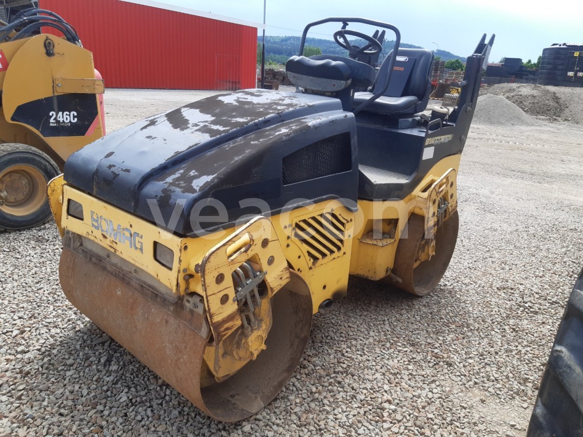 Online auction: BOMAG  120 AD-4