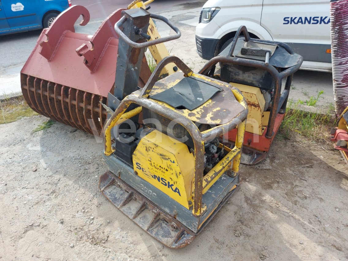 Aukcja internetowa: DYNAPAC  LG 500 Vibrační deska