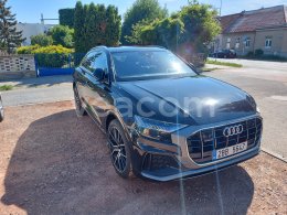 Online auction: AUDI  Q8