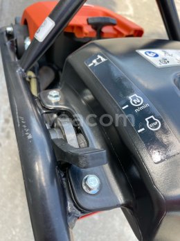 Online aukce:   HUSQVARNA LT6005