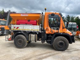 Online aukce: MB  UNIMOG U400