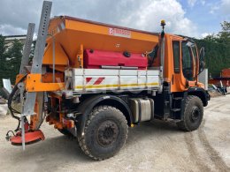 Online aukce: MB  UNIMOG U400