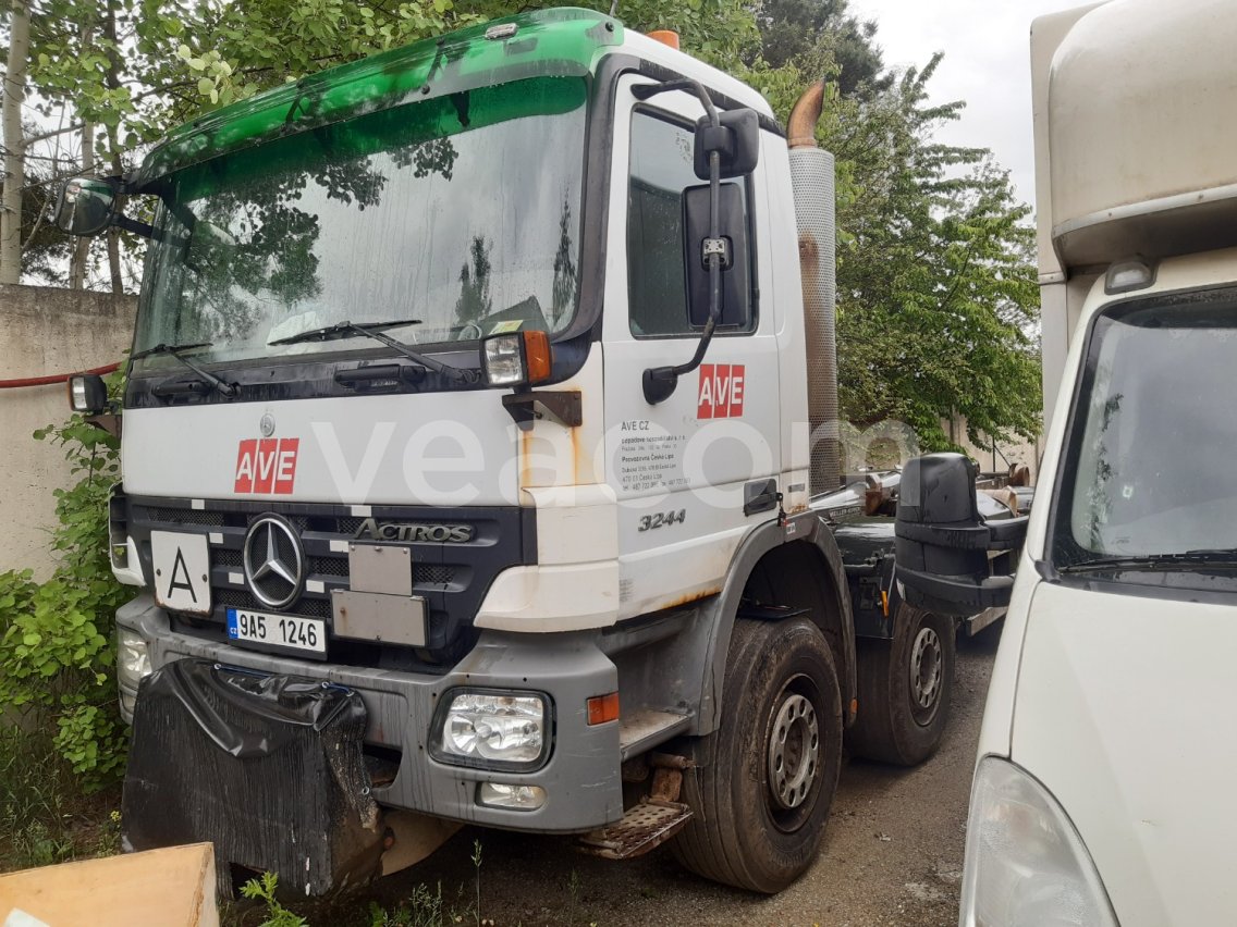 Online árverés: MERCEDES-BENZ  ACTROS 3244 8x4