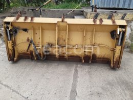 Online aukce: CATERPILLAR  428 B klapačka 240 cm