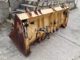 Online aukce: CATERPILLAR  428 B klapačka 240 cm