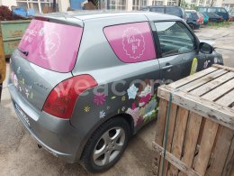 Online auction: SUZUKI  SWIFT 1.3