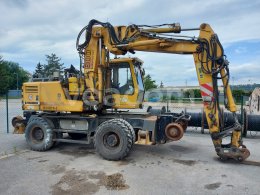 Online árverés: LIEBHERR  A 900 ZW LITRONIC