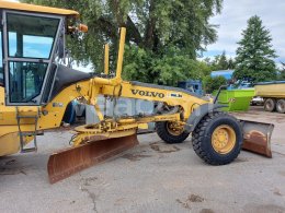 Online auction: VOLVO  G 946