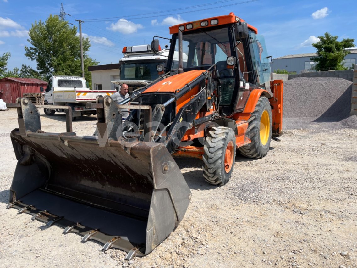 Online auction: CATERPILLAR  428D