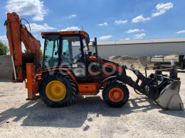 Online auction: CATERPILLAR  428D