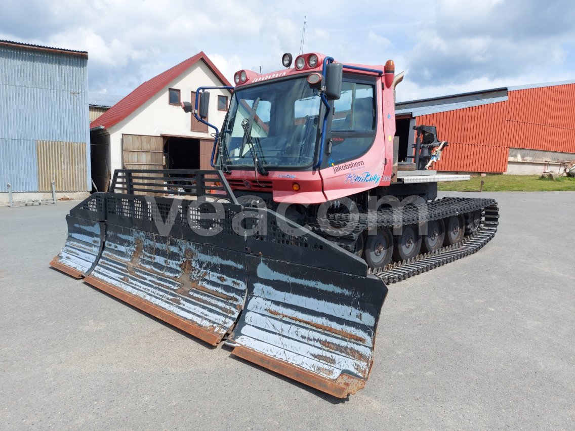 Online auction: KASSBOHRER  PISTEN BULLY 300W + náhradní pásy