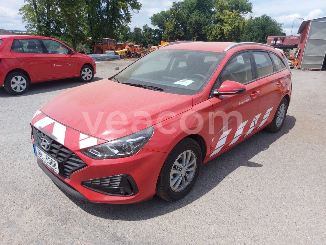 Aukcja internetowa: HYUNDAI  i 30