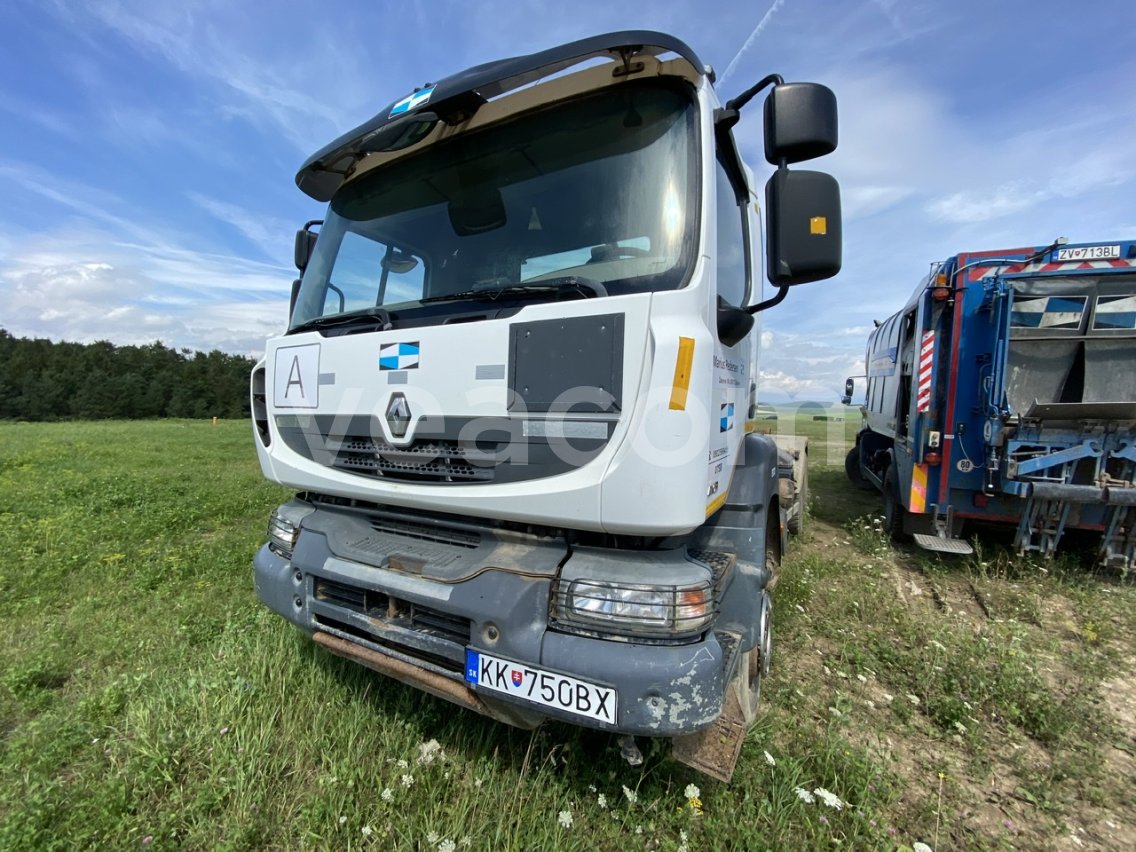 Online auction: RENAULT  Kerax 410.26 P 6x4