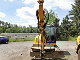 Online auction: JCB  8080