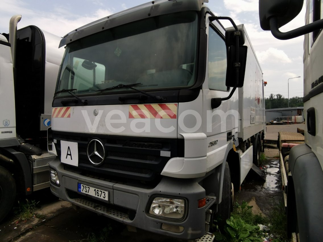 Online árverés: MERCEDES-BENZ  ACTROS 2532 L 6x2