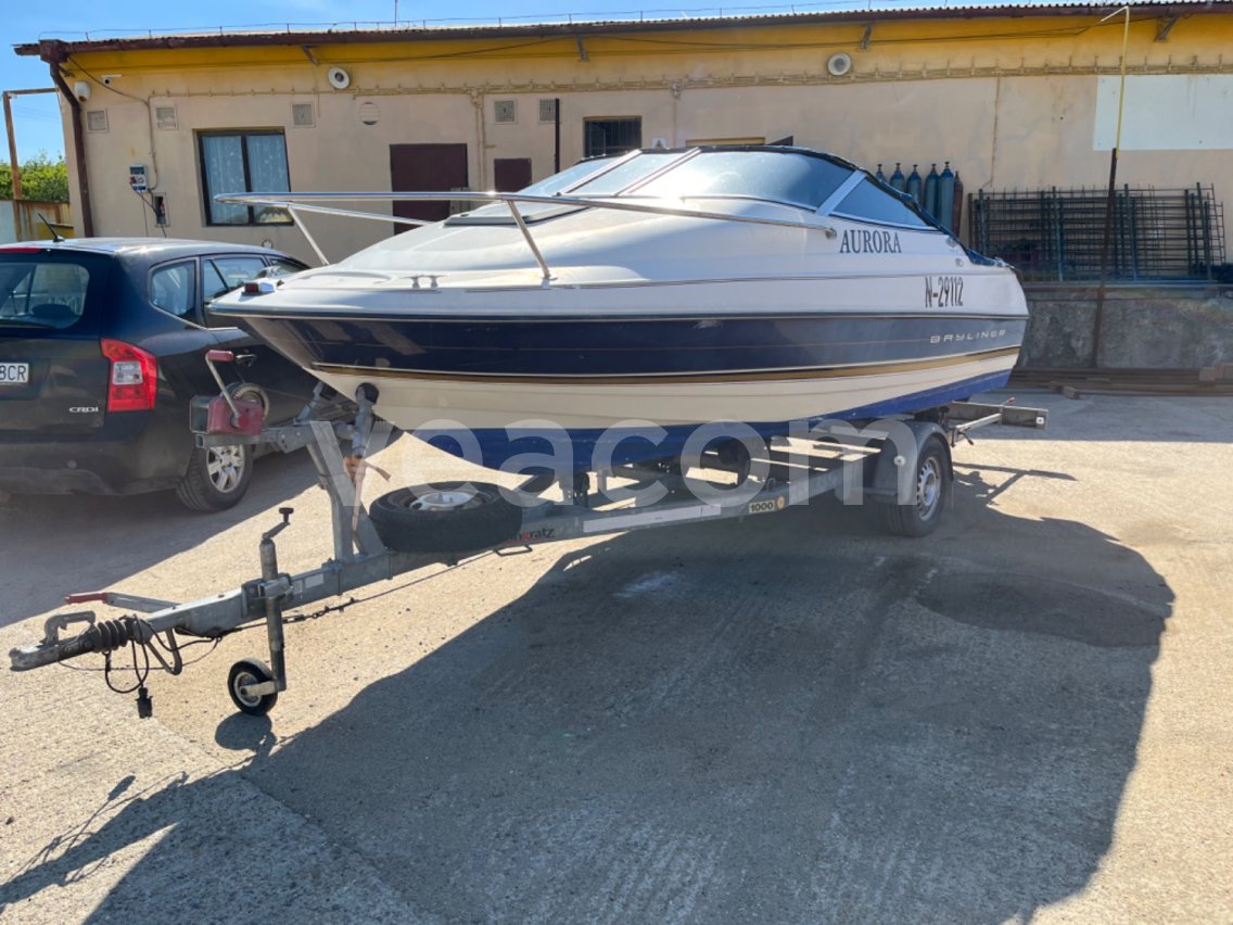 Online auction:   BAYLINER 1702 LS + MERCURY 100HP + PONGRATZ PBA 1000