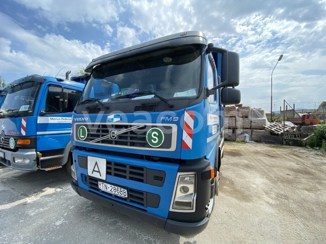 Интернет-аукцион: VOLVO  FM9 42R 300