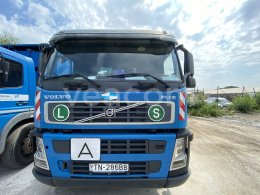 Online auction: VOLVO  FM9 42R 300