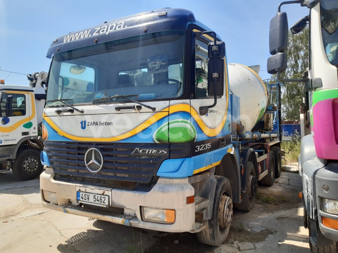 Online árverés: MERCEDES-BENZ  3235 B 8x4