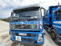 Online árverés: VOLVO  FM9 42R 300