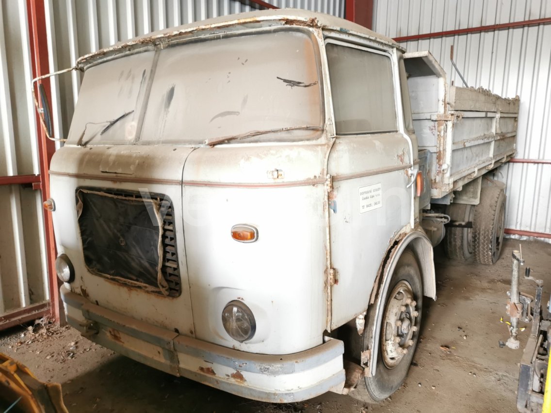 Online auction: LIAZ  (Trambus)