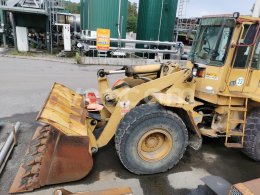 Online auction: CAT  936F