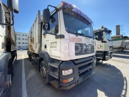 Online aukce: MAN  TGA 26.320 6x2-4 BL